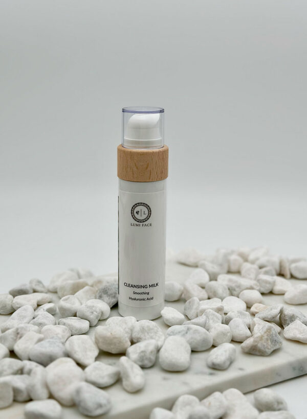 Lumi Face Cleansing Milk Smoothing Hyaluronic Acid