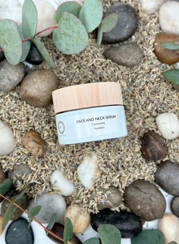 Lumi Face Face and Neck Serum Countouring Peptides